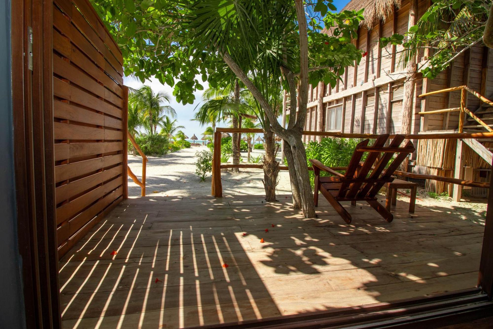 Готель Blue Holbox Екстер'єр фото