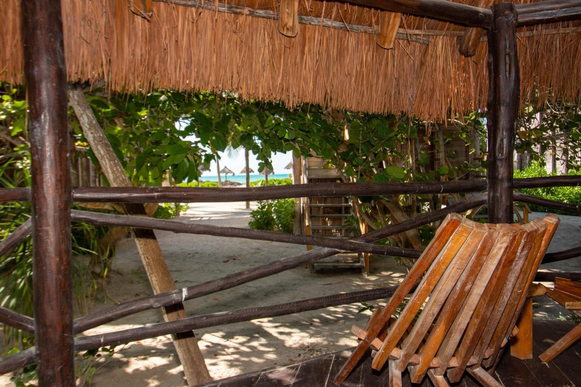 Готель Blue Holbox Екстер'єр фото