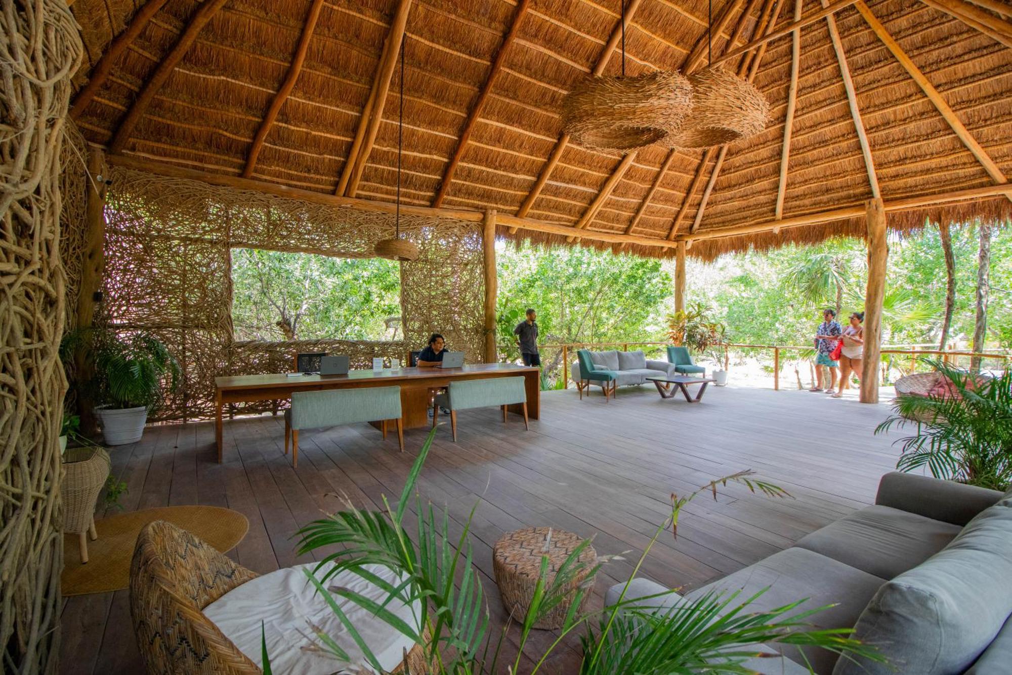 Готель Blue Holbox Екстер'єр фото